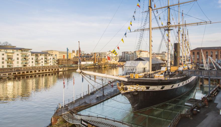 ocean Drive Apartments - Bristol-2